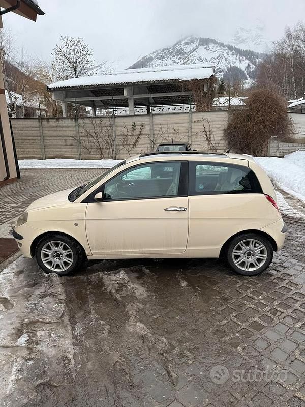 Gebraucht Lancia Ypsilon 60 PS (44 kW) 2003 Kleinwagen