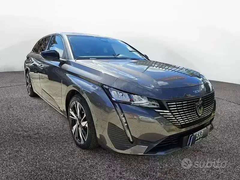 Usata Peugeot 308 GT 131 CV (96 kW) 2023 Grigio Station wagon
