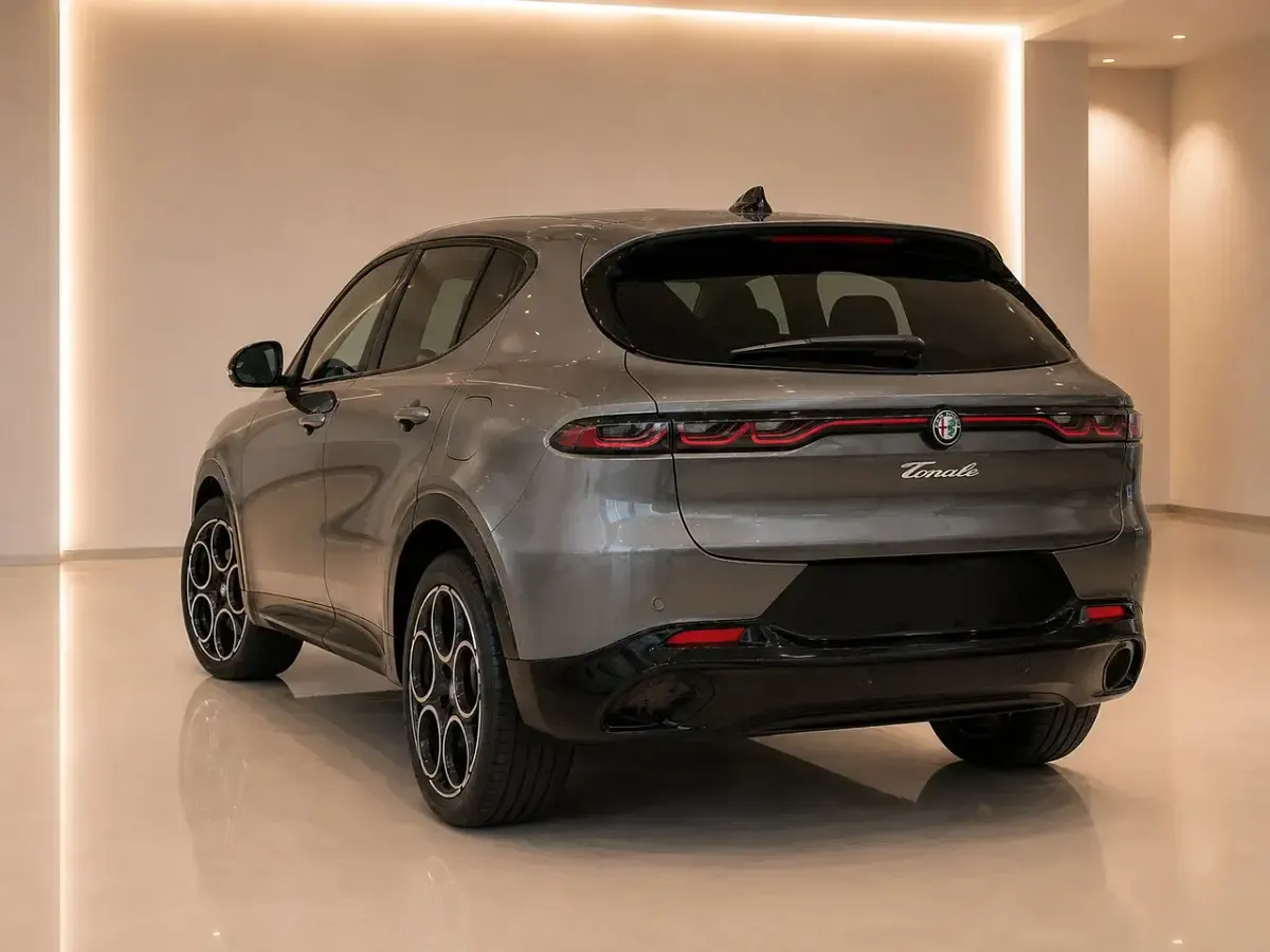 Usata Alfa Romeo Tonale Sprint 131 CV (96 kW) 2023 Blu SUV
