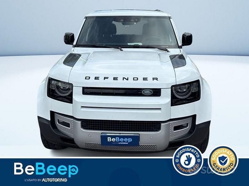 Usata Land Rover Defender SE 300 CV (220 kW) 2022 Bianco pastello SUV