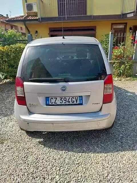 Usata Fiat Idea 101 CV (74 kW) 2006 Grigio Monovolume