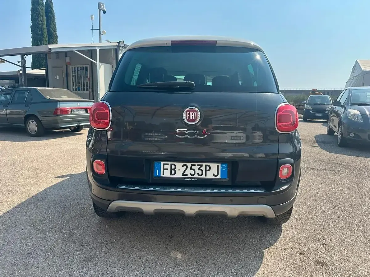 Usata Fiat 500L Trekking 95 CV (69 kW) 2015 Grigio Monovolume