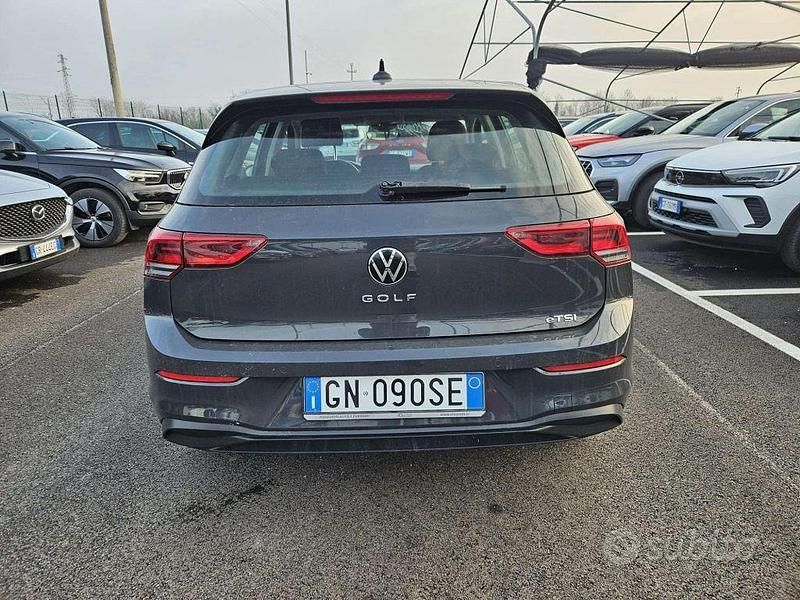 Usata VW Golf VIII Life 110 CV (80 kW) 2023 Other Berlina