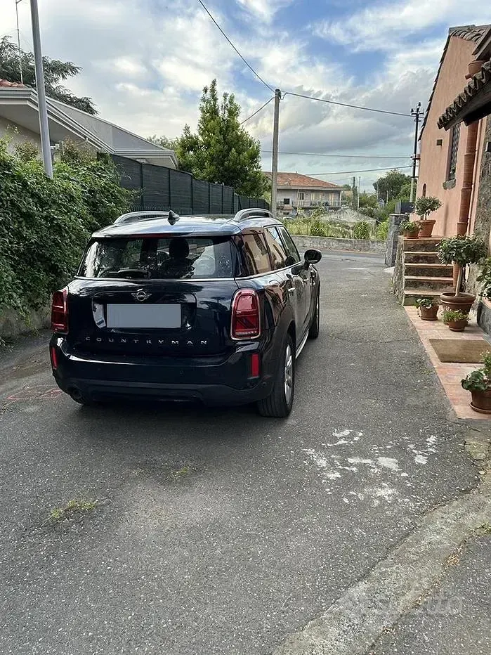 Usata Mini One Countryman 102 CV (75 kW) 2021 Bluazzurro SUV