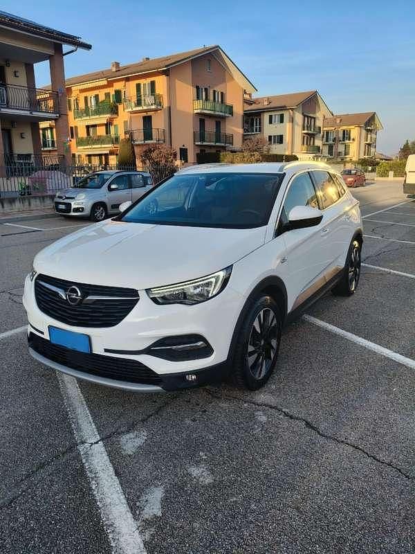 Usata Opel Grandland X Ultimate 120 CV (88 kW) 2018 Bianco SUV