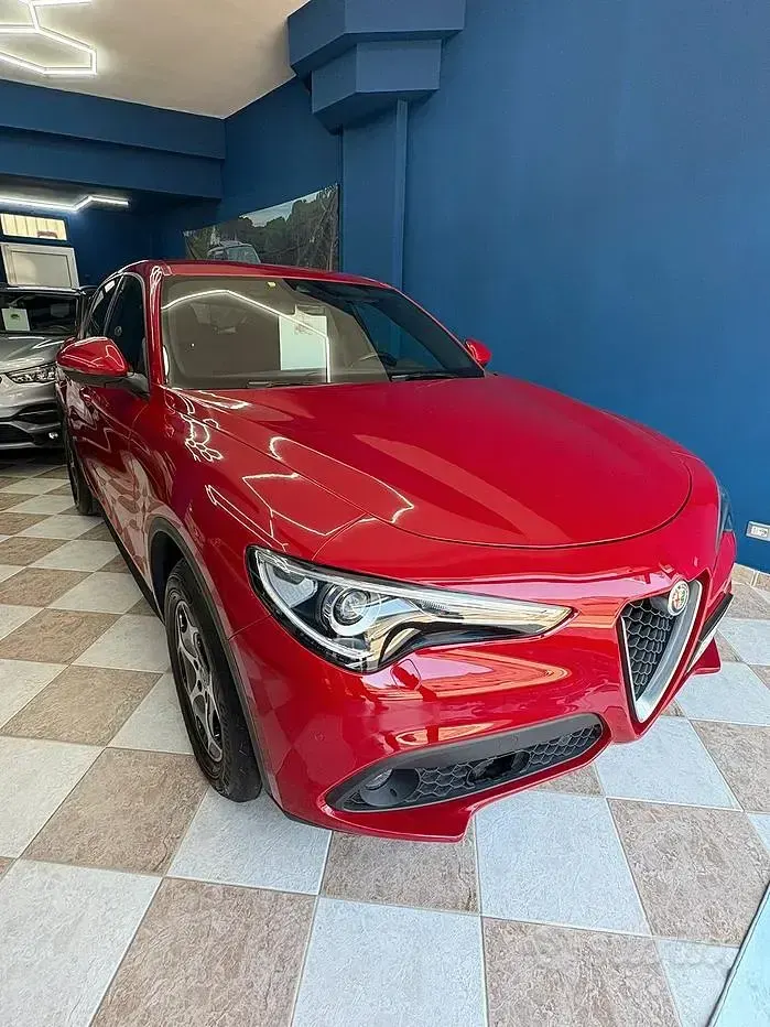 Usata Alfa Romeo Stelvio 190 CV (139 kW) 2022 Rosso SUV