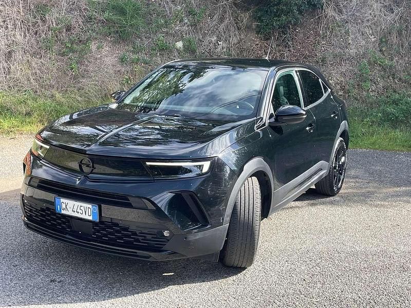 Usata Opel Mokka 110 CV (80 kW) 2022 Nero SUV