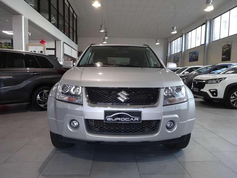 Usata Suzuki Grand Vitara 129 CV (94 kW) 2008 Argento SUV