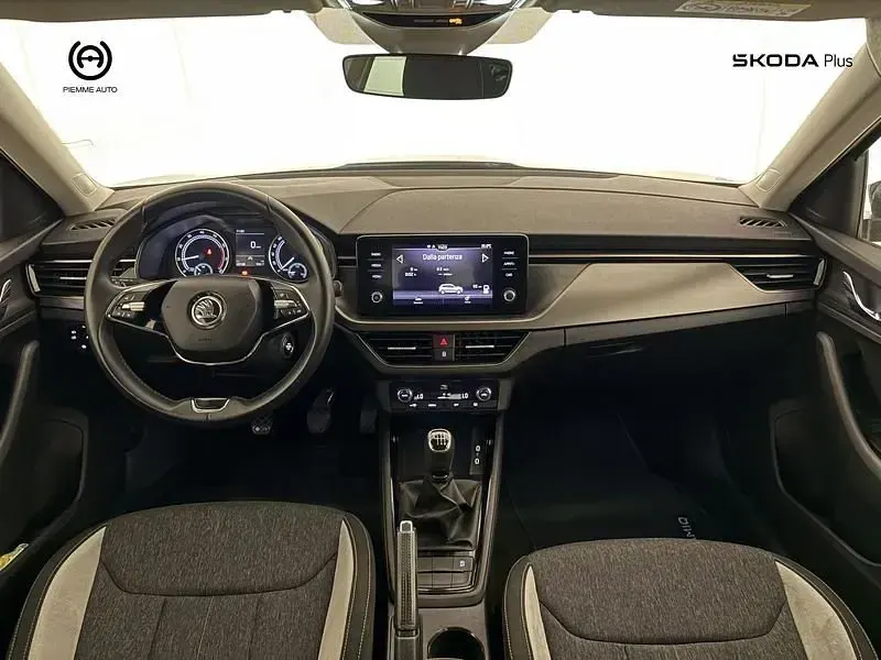 Usata Skoda Kamiq 110 CV (80 kW) 2023 Grigio SUV