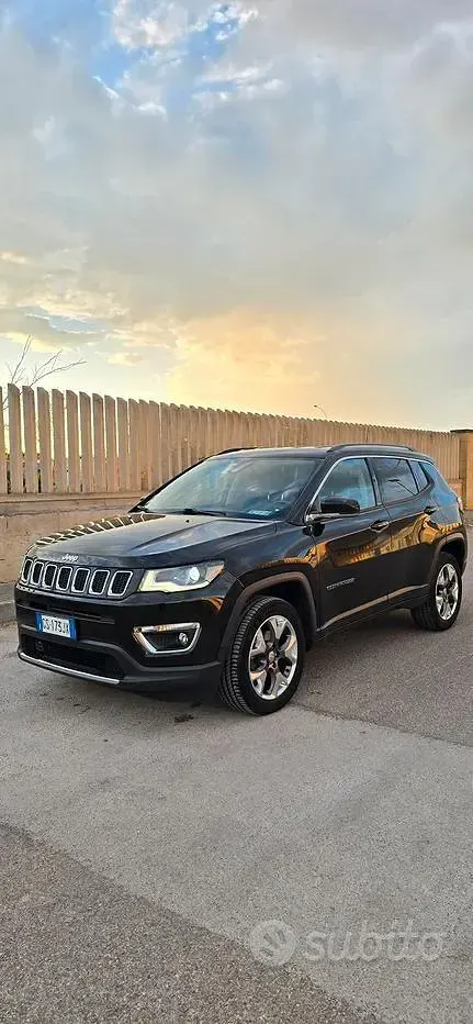 Usata Jeep Compass 140 CV (102 kW) 2018 Nero SUV