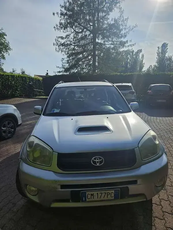 Usata Toyota RAV4 Sol 116 CV (85 kW) 2004 SUV