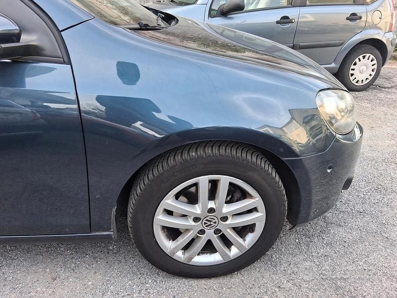 Usata VW Golf VI Highline 122 CV (89 kW) 2010 Blu Utilitaria