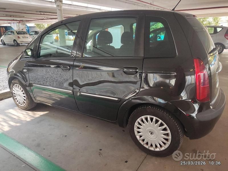 Usata Lancia Musa 2006 Marrone Monovolume