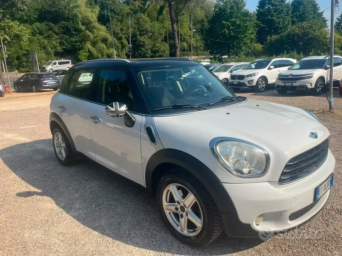 Usata Mini Cooper D Countryman 111 CV (81 kW) 2014 Bianco SUV
