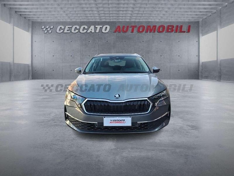 Nuova Skoda Octavia Selection 150 CV (110 kW) 2025 Grigio Station wagon