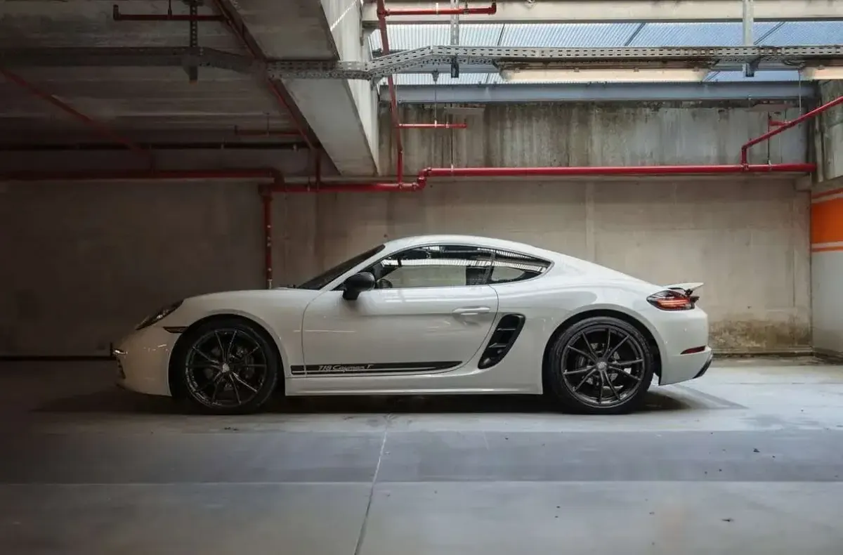 Usata Porsche 718 Cayman 299 CV (219 kW) 2019 Coupé