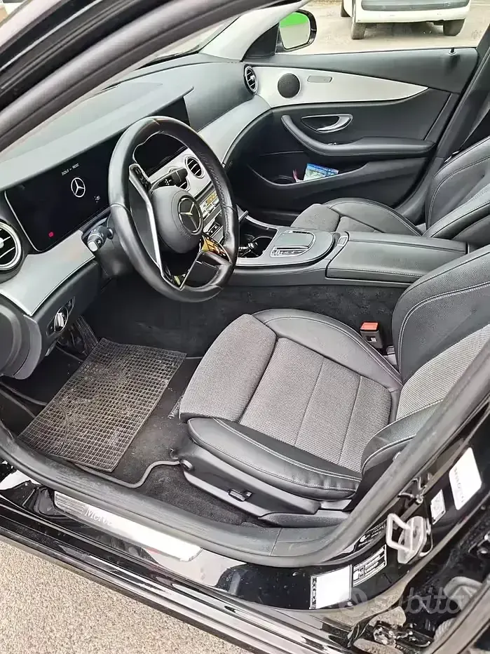 Usata Mercedes E200 160 CV (117 kW) 2023 Berlina