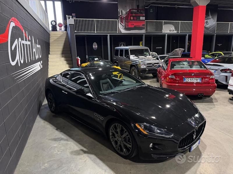 Usata Maserati Granturismo 439 CV (322 kW) 2011 Nero Coupé