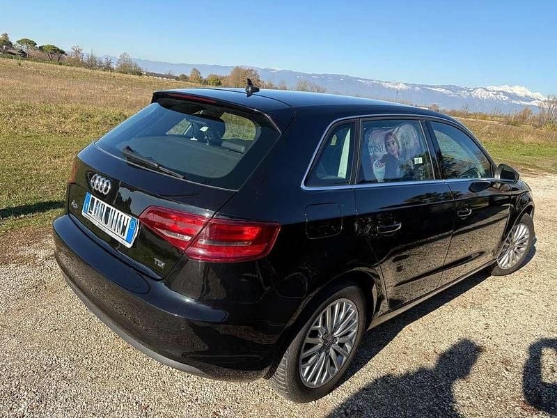 Usata Audi A3 Ambiente 150 CV (110 kW) 2015 Berlina