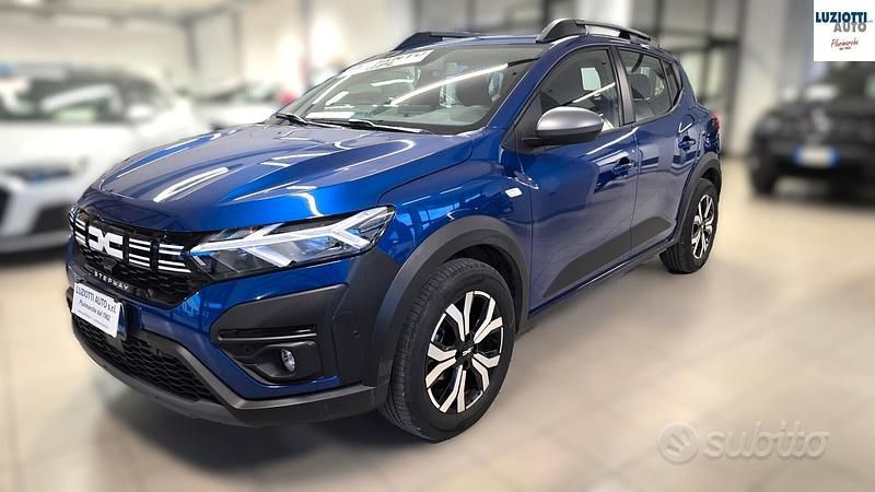 Usata Dacia Sandero Journey 101 CV (74 kW) 2023 Blu Berlina