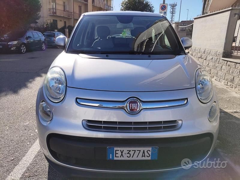 Grigio Usata 2015 Fiat 500L Monovolume | 6000 € (Ottimo prezzo) - Immagine 1/4