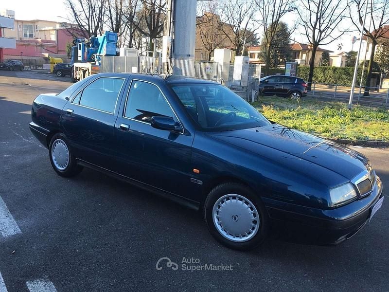 Blu/azzurro Usata 1997 Lancia Kappa Tre volumi | 3900 € (Super prezzo) - Immagine 1/4