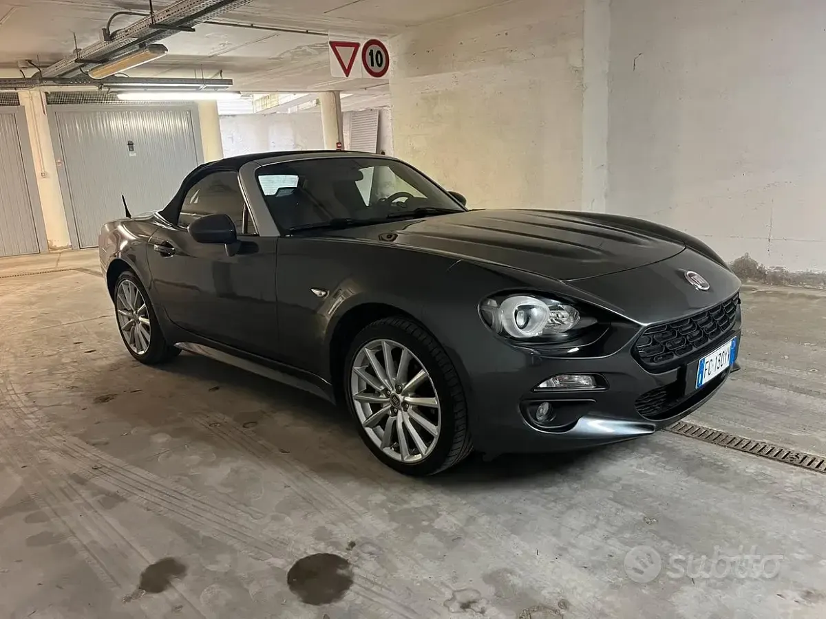 Usata Fiat 124 Spider 140 CV (102 kW) 2016 Cabrio