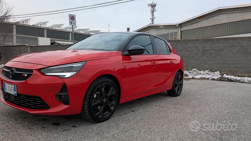 Usata Opel Corsa 2022 Rosso Utilitaria