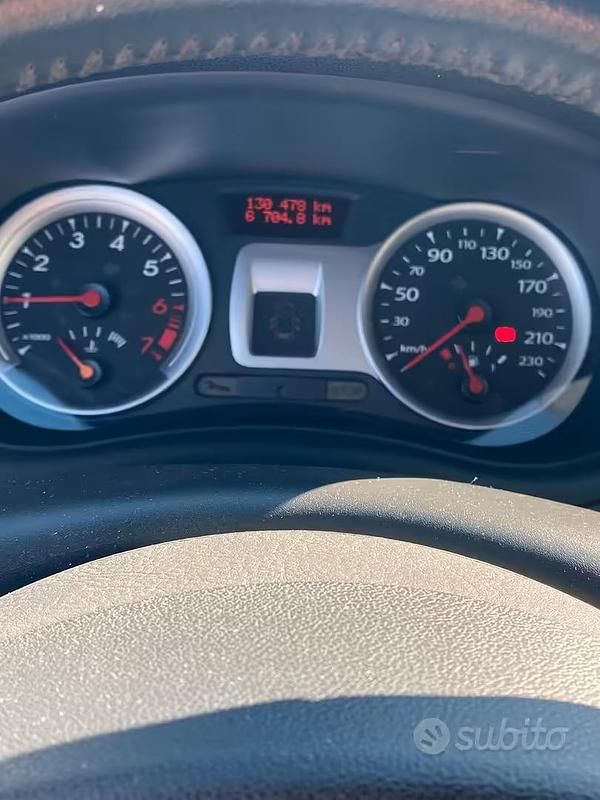 Usata Renault Clio II 2010 Grigio Utilitaria