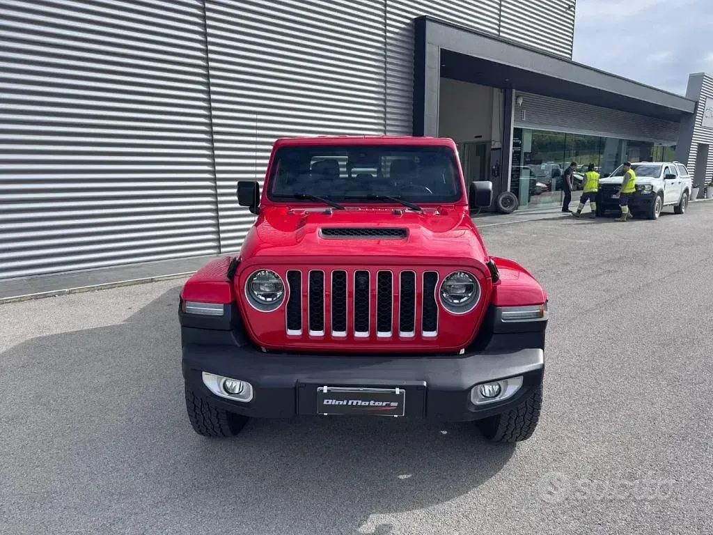 Usata Jeep Gladiator 264 CV (194 kW) 2021 Rosso Pick-up