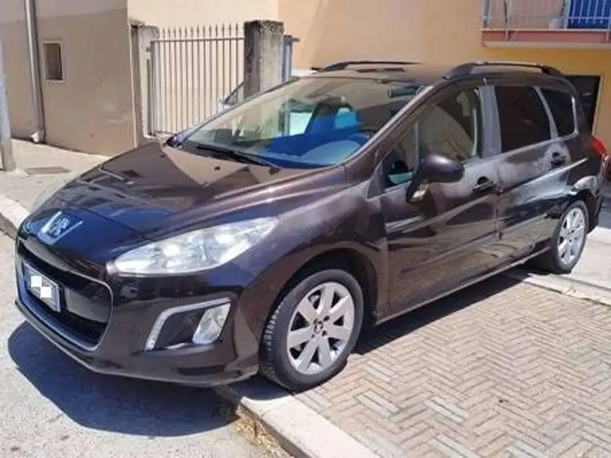 Usata Peugeot 308 SW 111 CV (81 kW) 2012 Marrone Station wagon