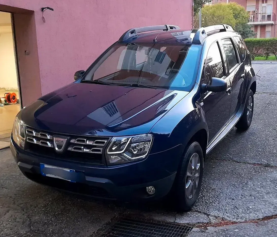 Usata Dacia Duster 105 CV (77 kW) 2014 Blu SUV