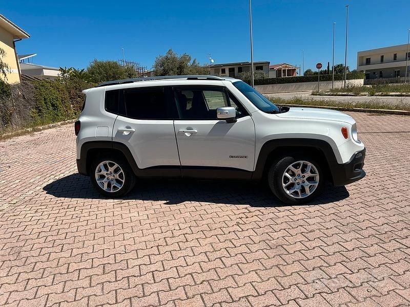 Usata Jeep Renegade 120 CV (88 kW) 2016 Bianco SUV