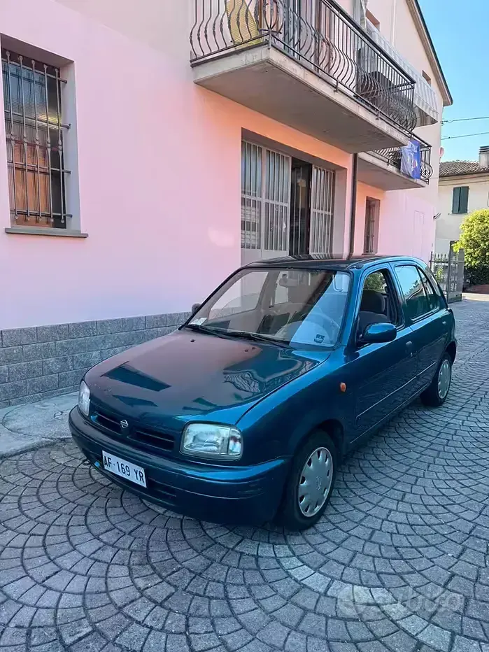 Usata Nissan Micra 54 CV (39 kW) 1995 Bluazzurro Utilitaria