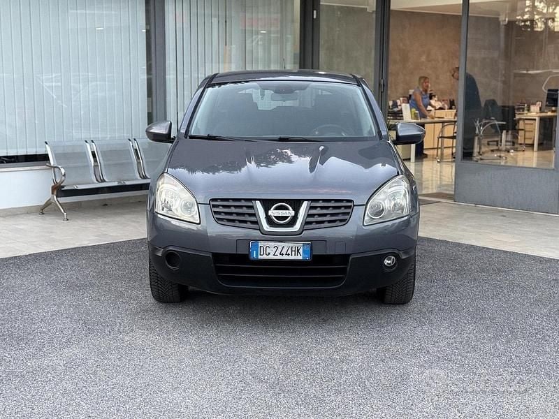 Usata Nissan Qashqai 115 CV (84 kW) 2007 Grigio SUV