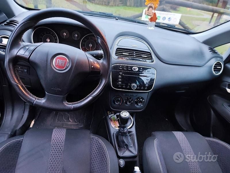Usata Fiat Punto Evo 105 CV (77 kW) 2009 Nero Utilitaria