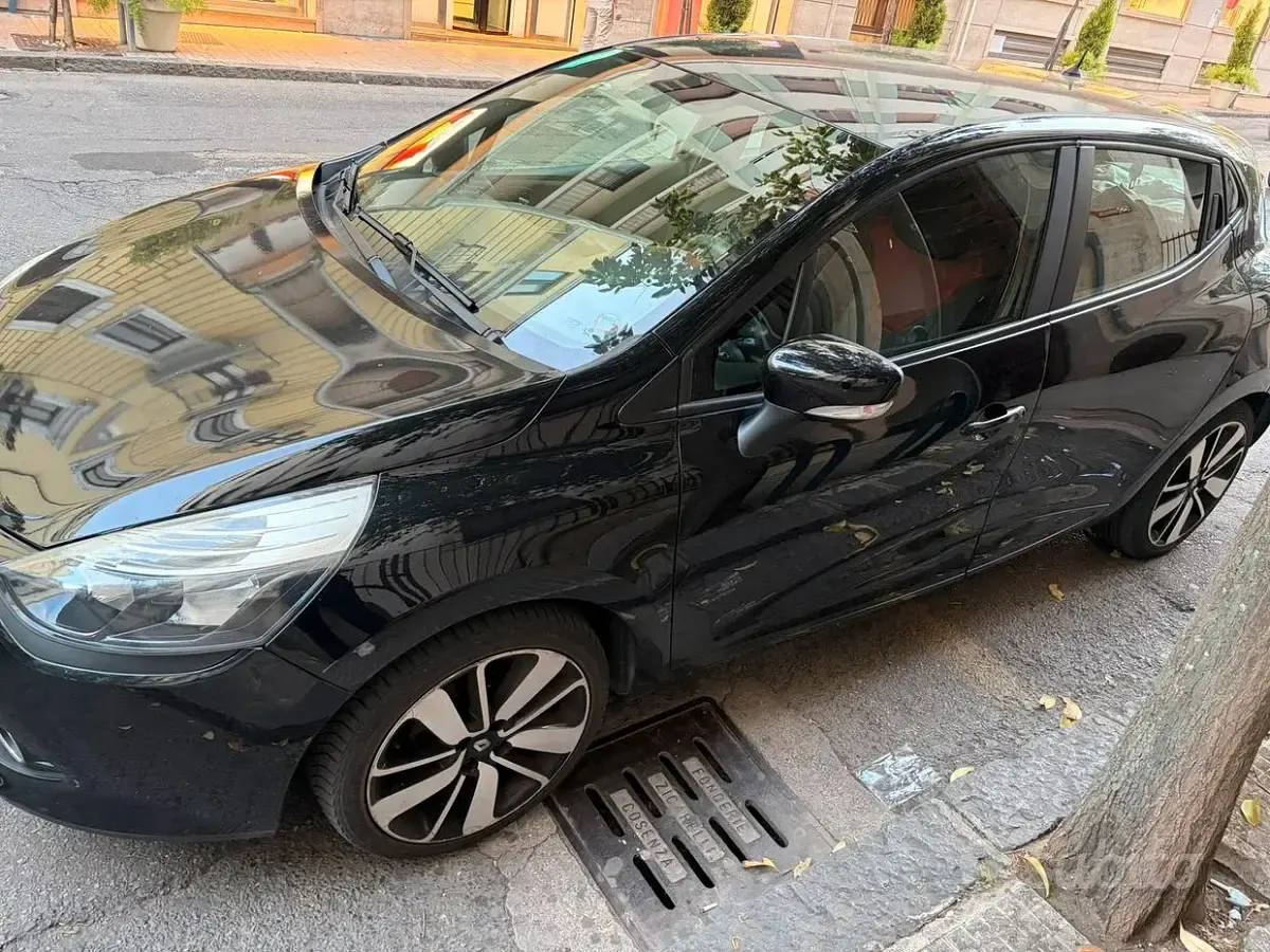 Usata Renault Clio IV 75 CV (55 kW) 2013 Nero Berlina