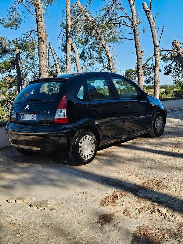 Usata Citroën C3 Elegance 73 CV (53 kW) 2006 Nero Utilitaria