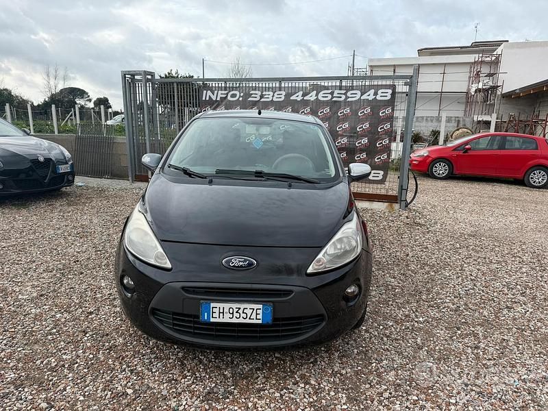 Nero Usata 2011 Ford Ka Due volumi | 3500 € - Immagine 1/4