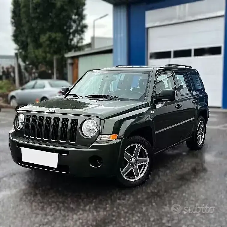 Usata Jeep Patriot 140 CV (102 kW) 2009 SUV