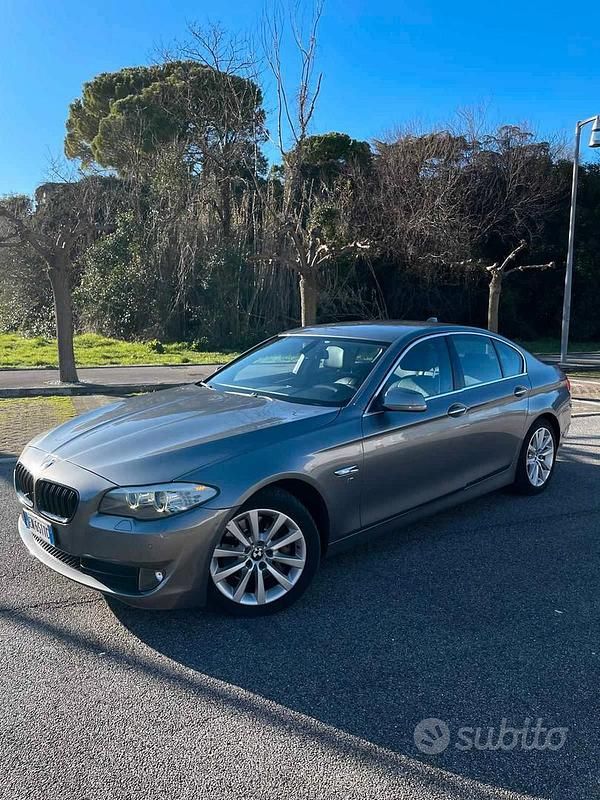 Usata BMW 525 218 CV (160 kW) 2012 Grigio Berlina