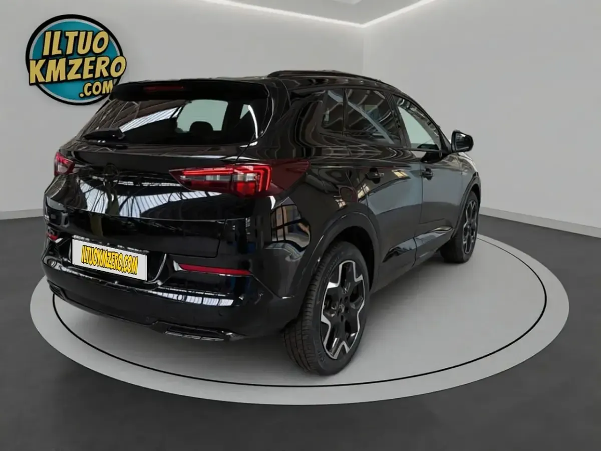 Usata Opel Grandland X Business Elegance 225 CV (165 kW) 2023 SUV