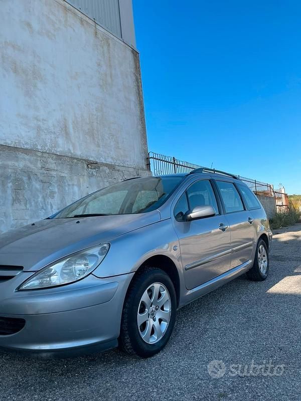 Usata Peugeot 307 90 CV (66 kW) 2005 Grigio Station wagon