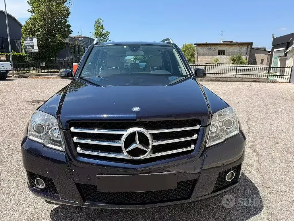 Usata Mercedes GLK220 170 CV (125 kW) 2011 Bluazzurro SUV
