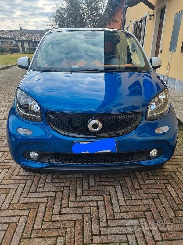 Usata Smart ForFour 71 CV (52 kW) 2016 Blu Utilitaria