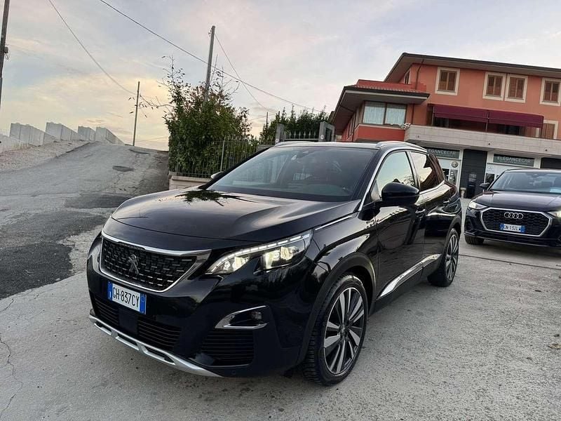 Usata Peugeot 3008 GT-line 120 CV (88 kW) 2017 Nero SUV