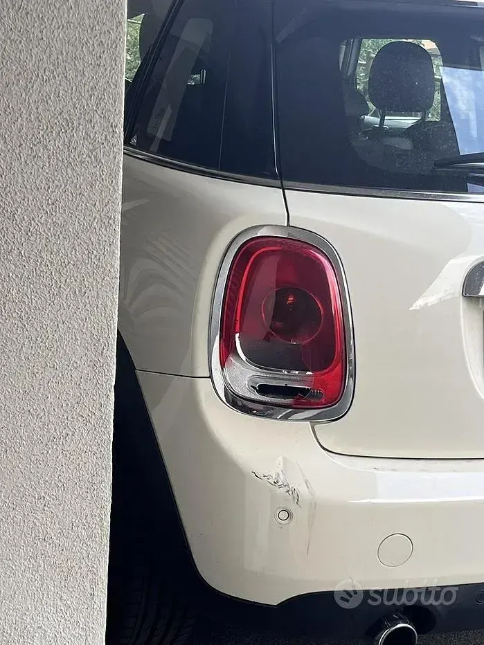 Usata Mini Cooper D 116 CV (85 kW) 2015 Bianco Utilitaria