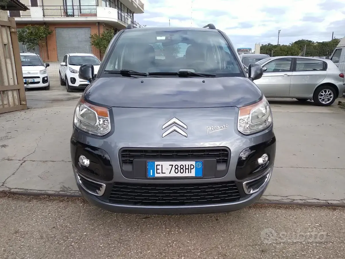 Usata Citroën C3 Picasso Seduction 91 CV (66 kW) 2012 Grigio Monovolume