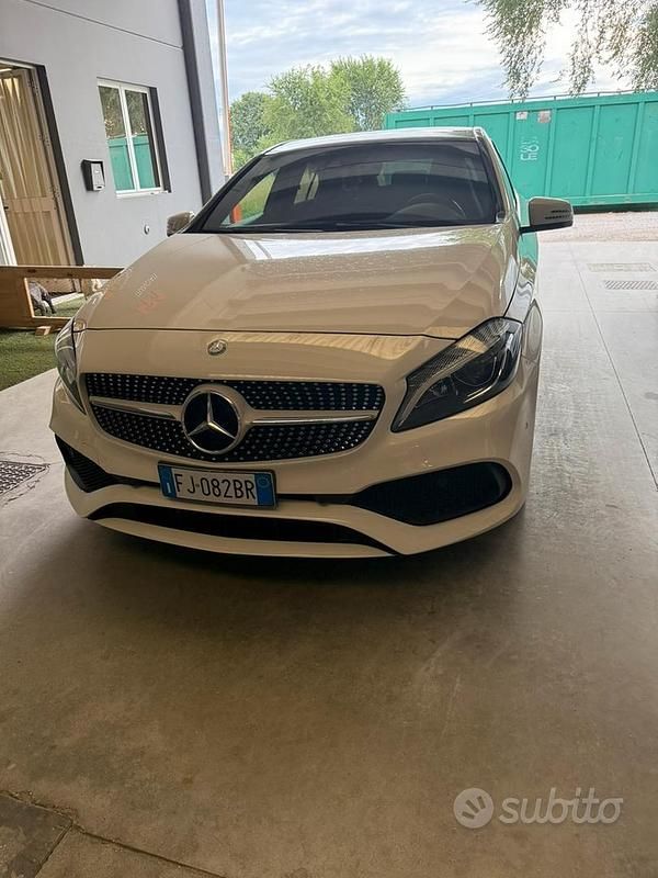 Usata Mercedes A200 Premium 136 CV (100 kW) 2017 Bianco Berlina