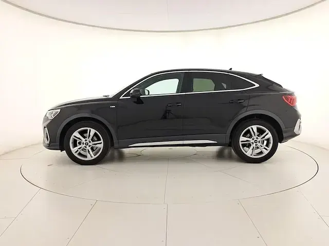 Usata Audi Q3 Sportback S-Line 150 CV (110 kW) 2025 Nero mito metallizzato SUV
